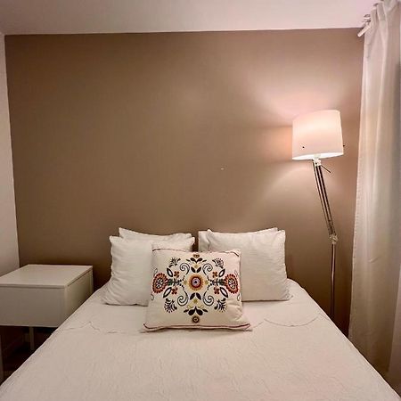 Cozy Apartment In Historical Center Viana do Castelo Exterior photo